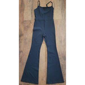 Aritzia Wilfred Free Divinity Flare Jumpsuit Outfit One piece XS Hunter Green